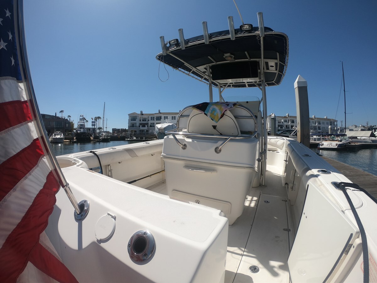 2006-boston-whaler-27-40d7ce