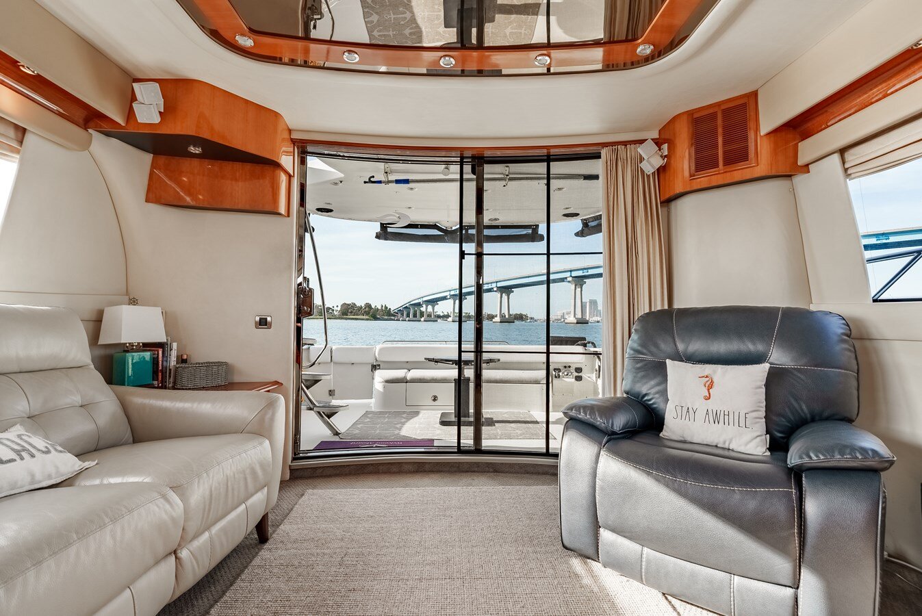 2006-carver-voyager-58-60ebbb