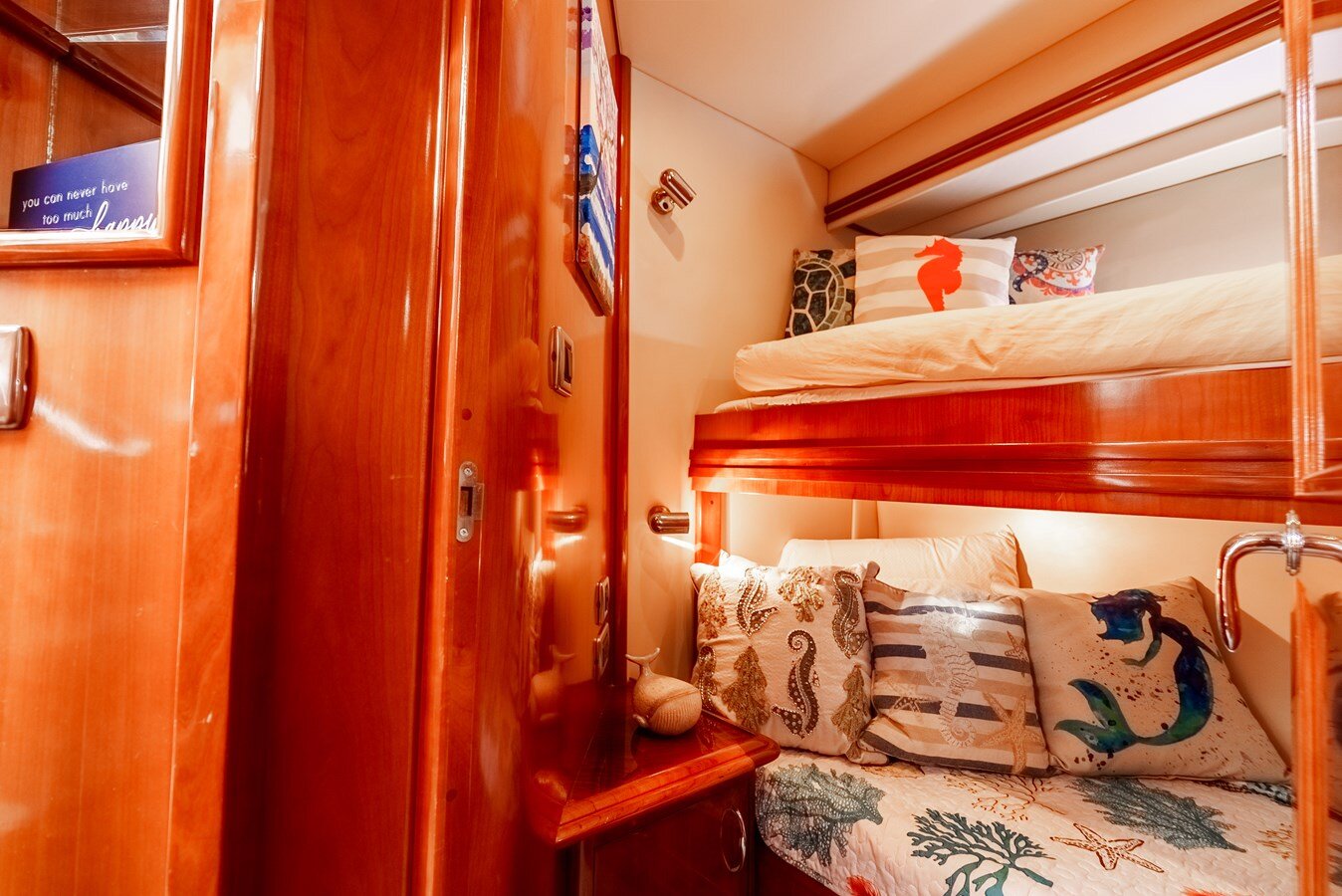 2006-carver-voyager-58-60ebbb