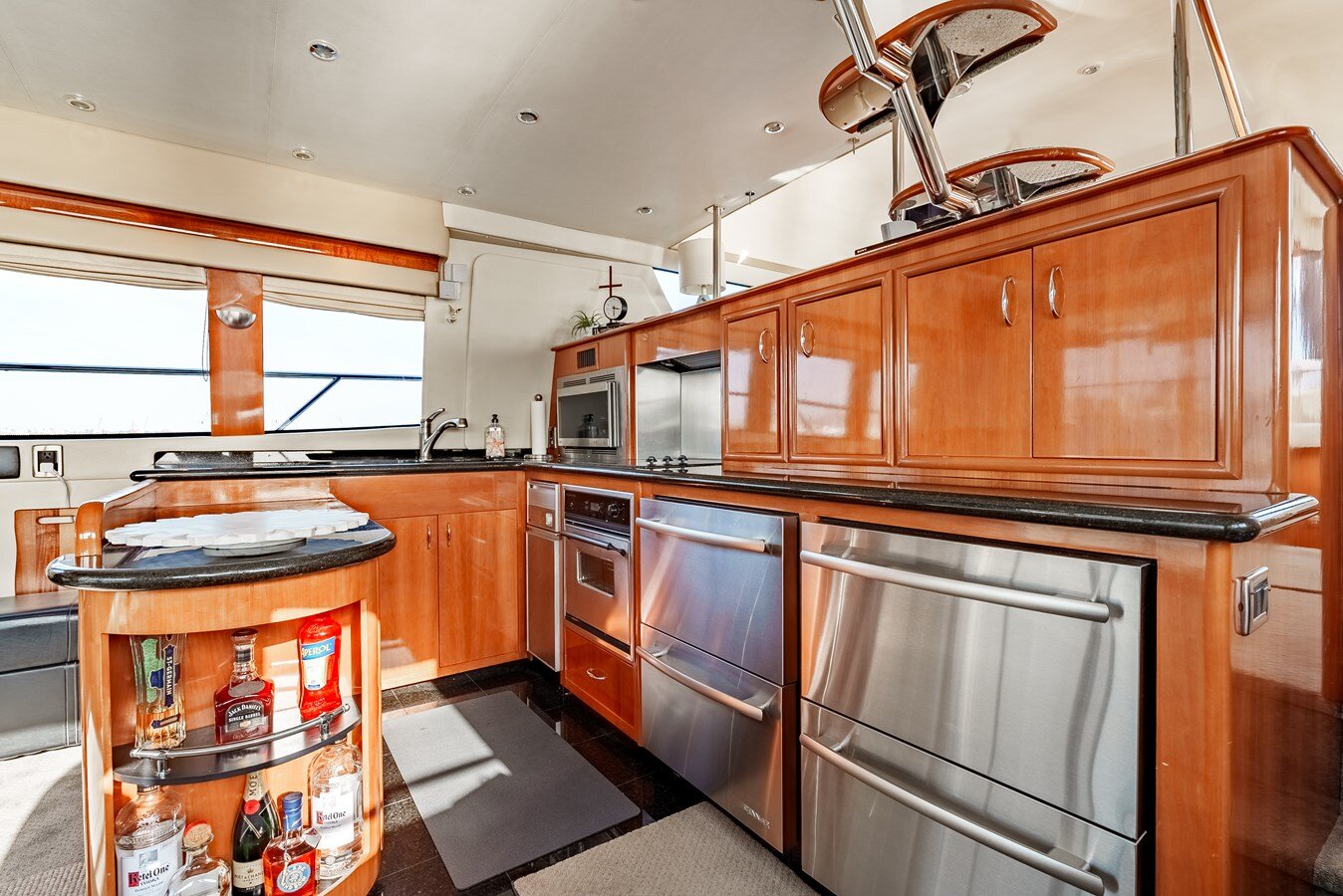 2006-carver-voyager-58-60ebbb