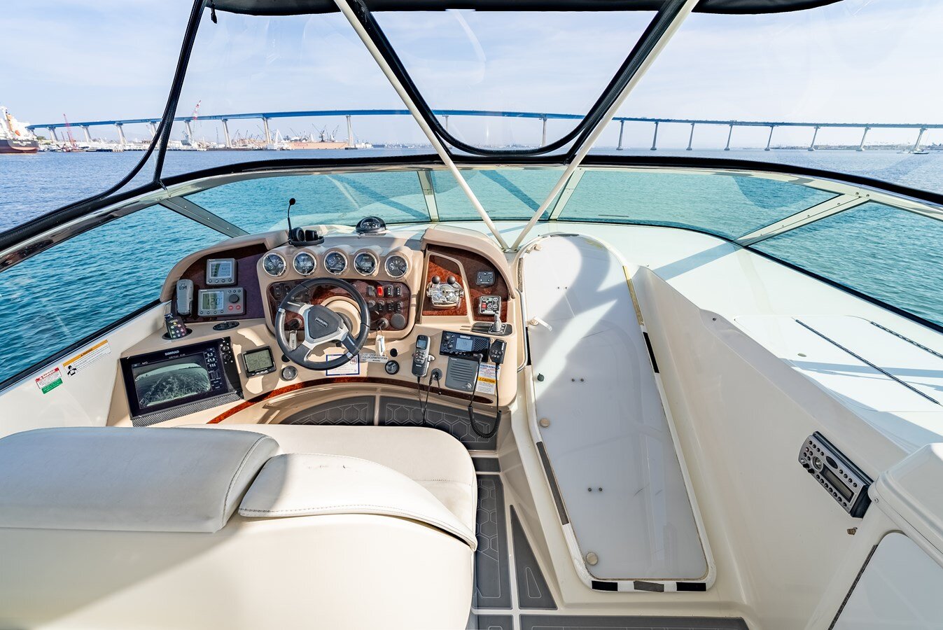 2006-carver-voyager-58-60ebbb