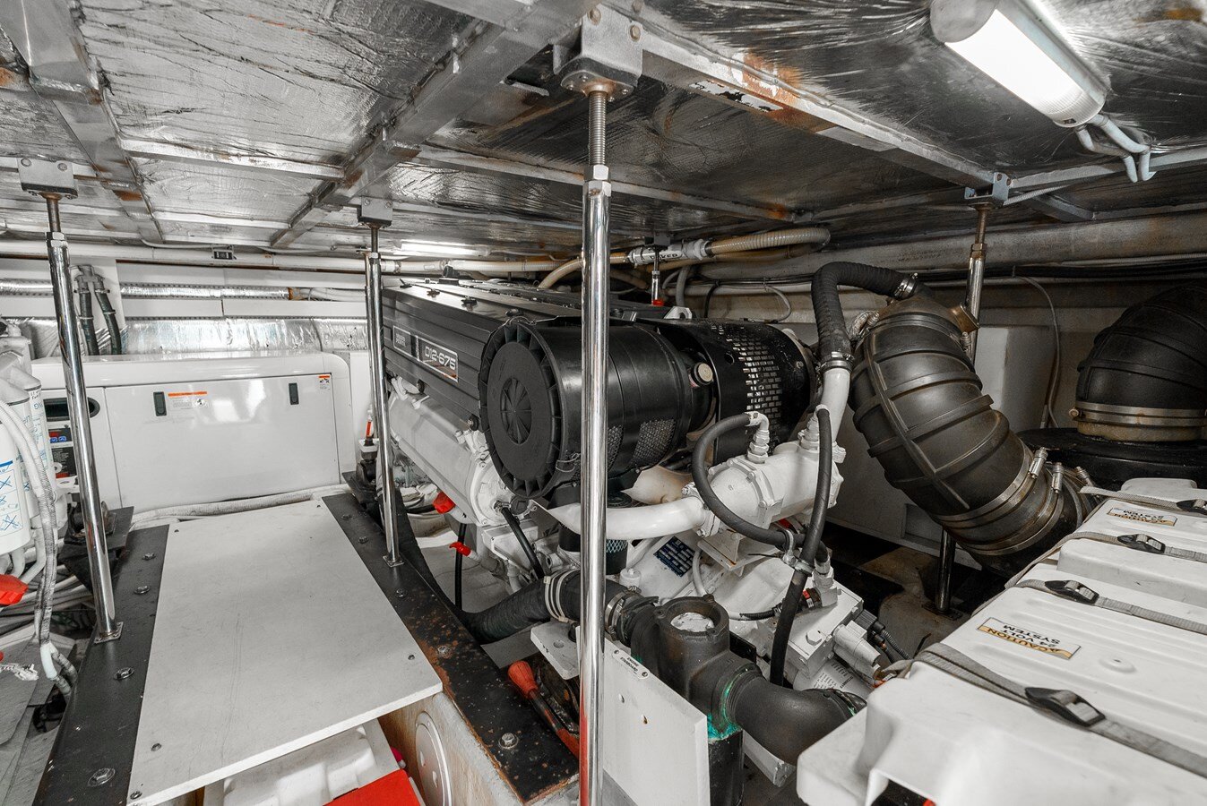 2006-carver-voyager-58-60ebbb