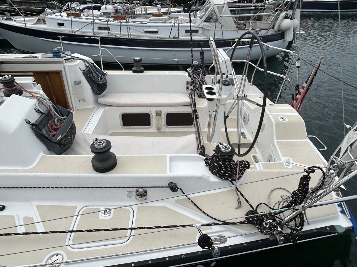 2006-cc-yachts-36-5-b7c8de