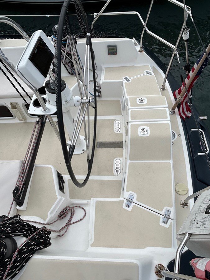 2006-cc-yachts-36-5-b7c8de