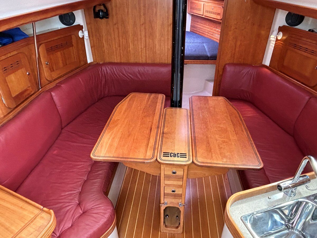 2006-cc-yachts-36-5-b7c8de