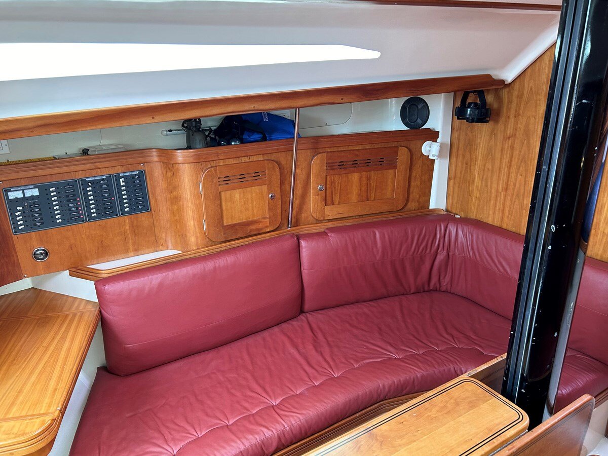 2006-cc-yachts-36-5-b7c8de