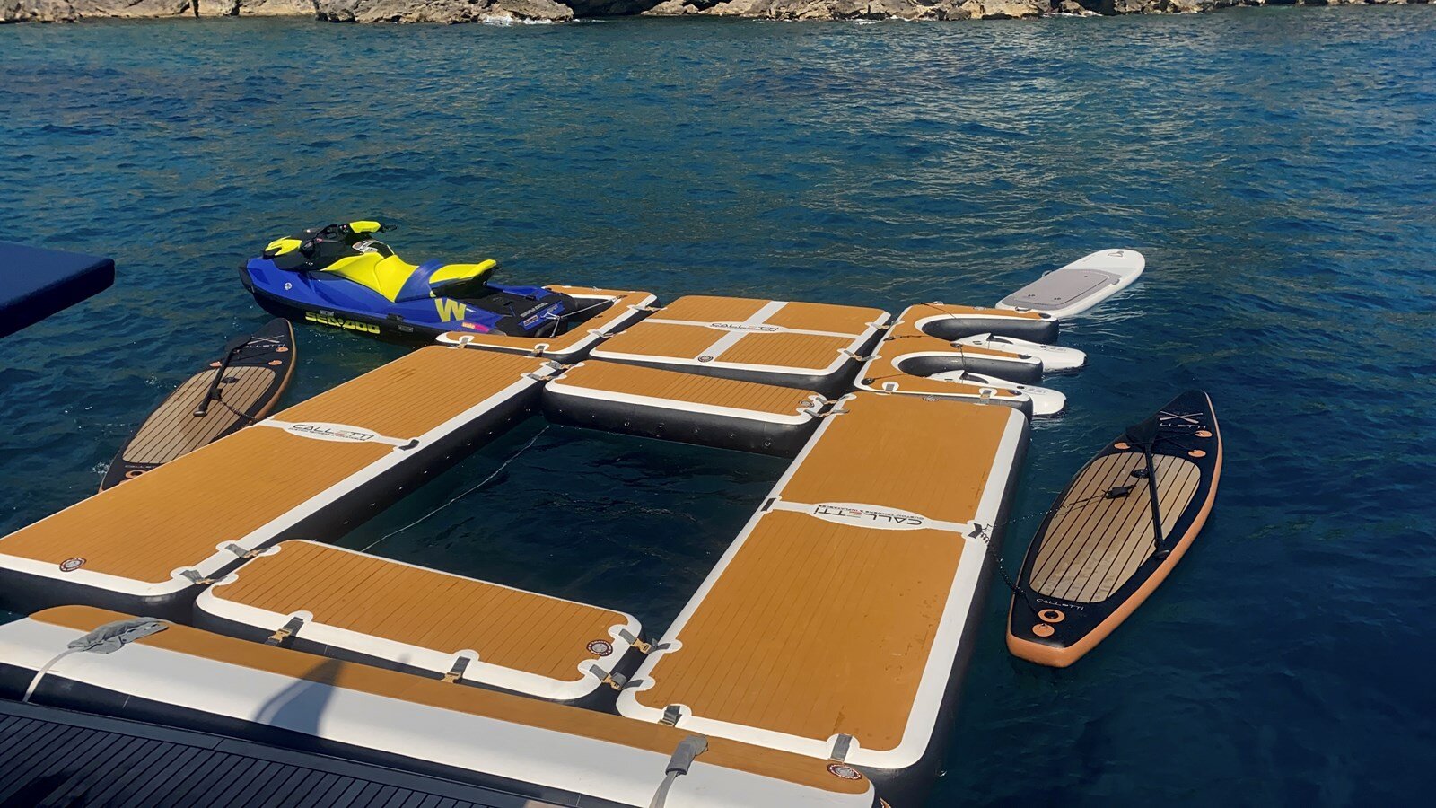 2006-couach-98-6-a98252