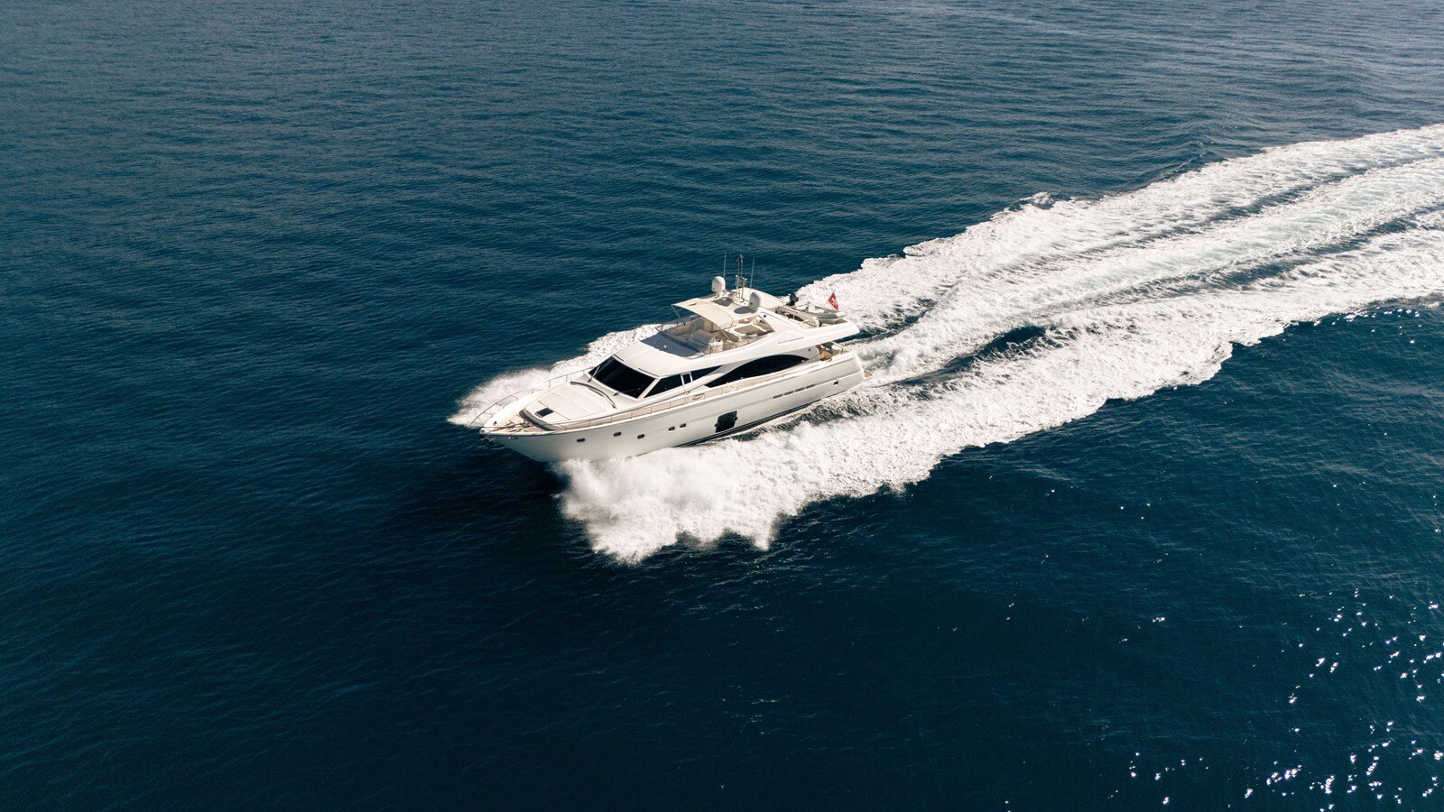 2006-ferretti-83-e6ba02