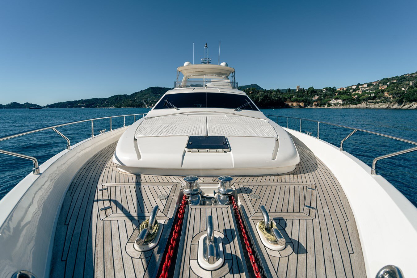 2006-ferretti-83-e6ba02