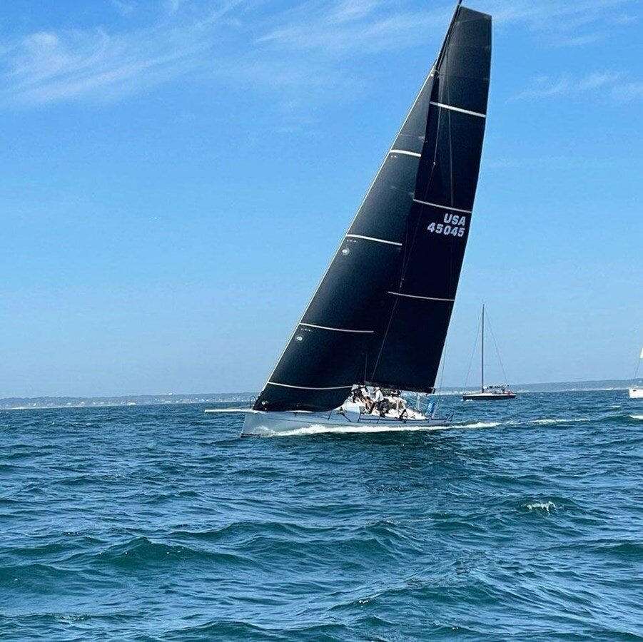 2006-hakes-marine-45-4-e6baae