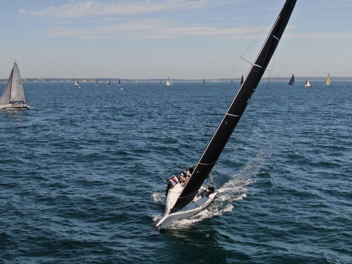 2006-hakes-marine-45-4-e6baae