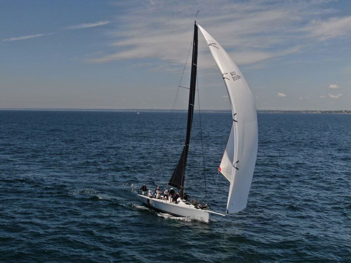 2006-hakes-marine-45-4-e6baae