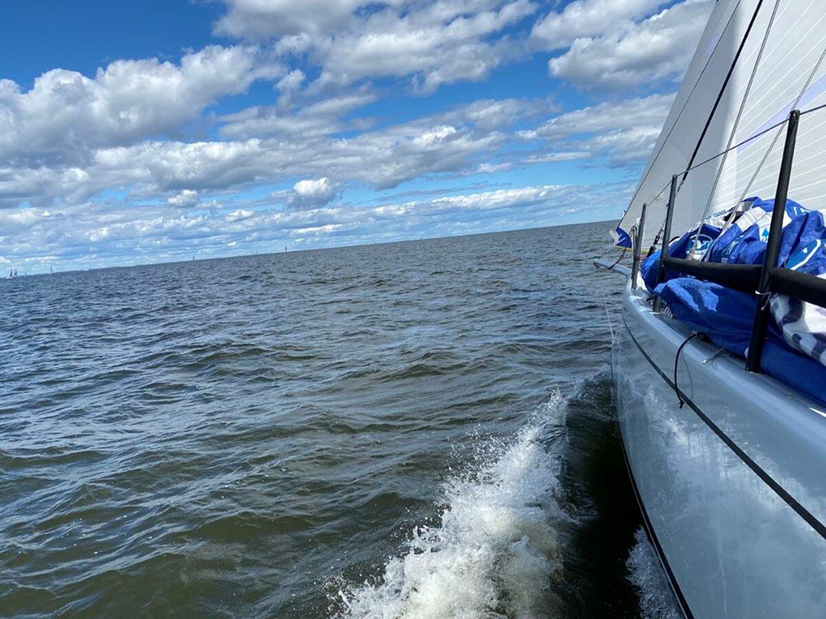 2006-hakes-marine-45-4-e6baae