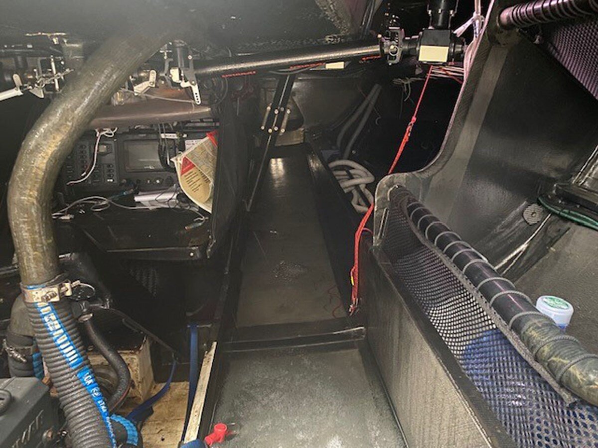 2006-hakes-marine-45-4-e6baae