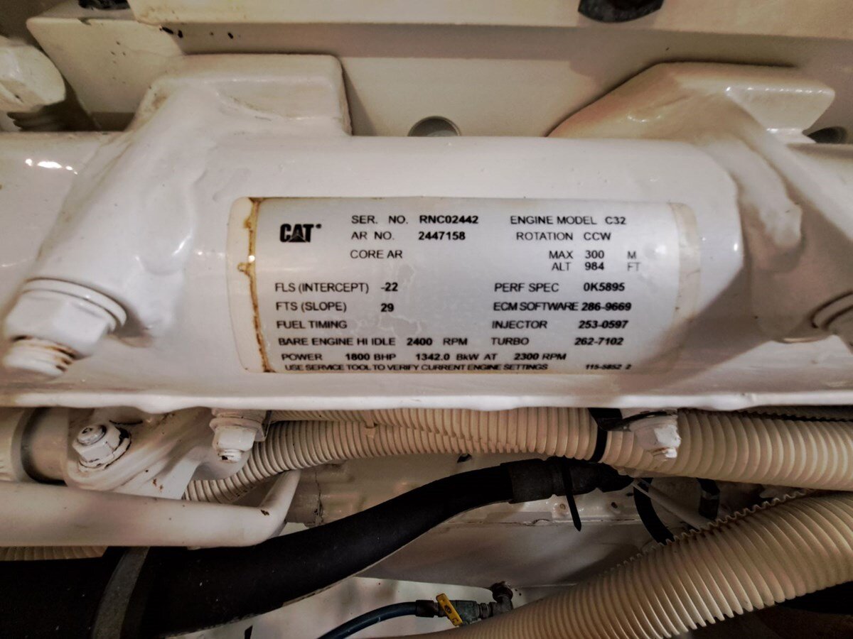 2006-hatteras-68-7-9b75af