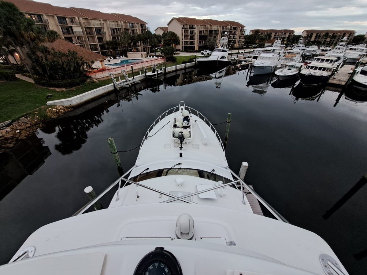 2006-hatteras-68-db65d7