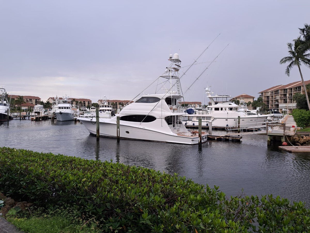 2006-hatteras-68-db65d7