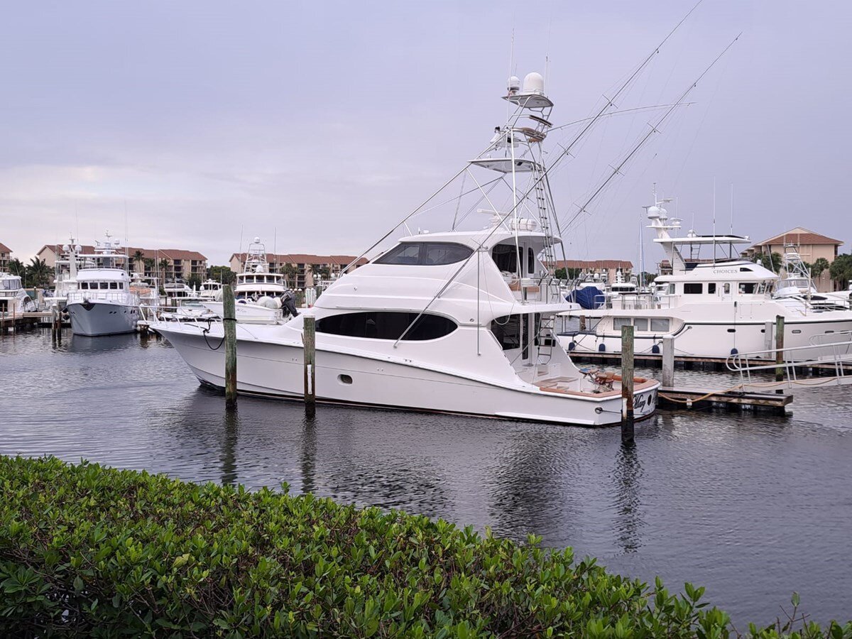 2006-hatteras-68-db65d7