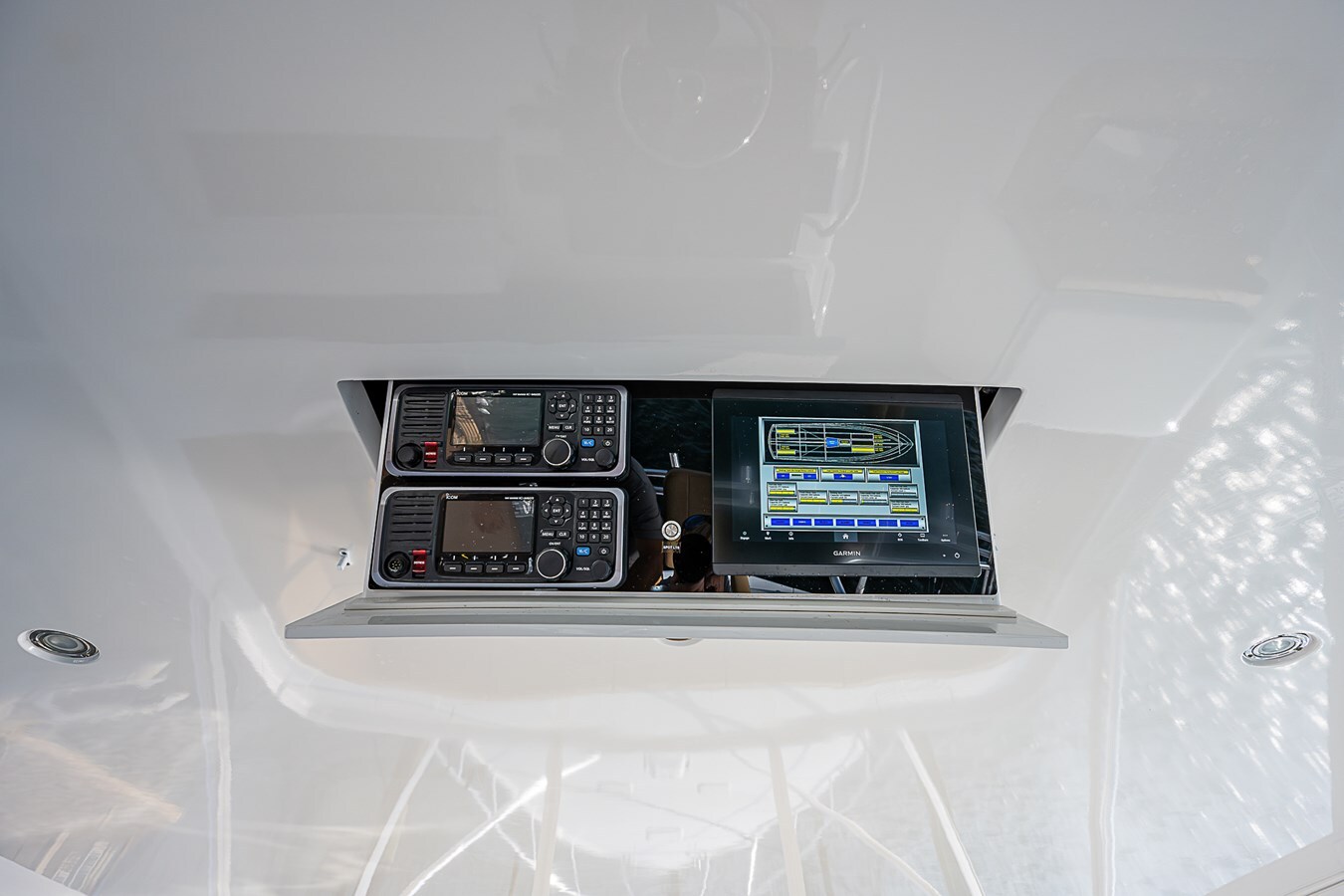 2006-hatteras-68-5bd943