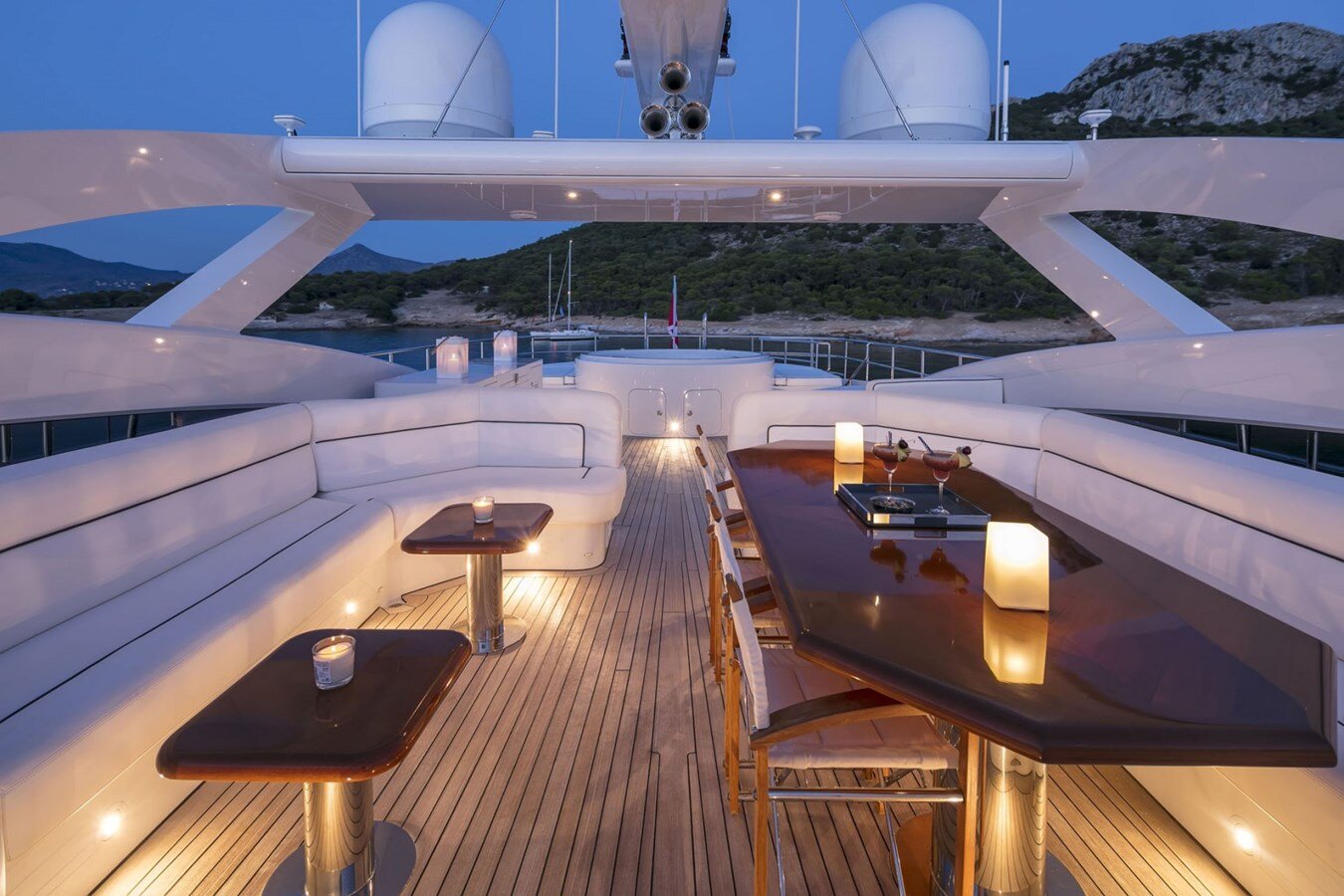 2006 HEESEN YACHTS 122' 5