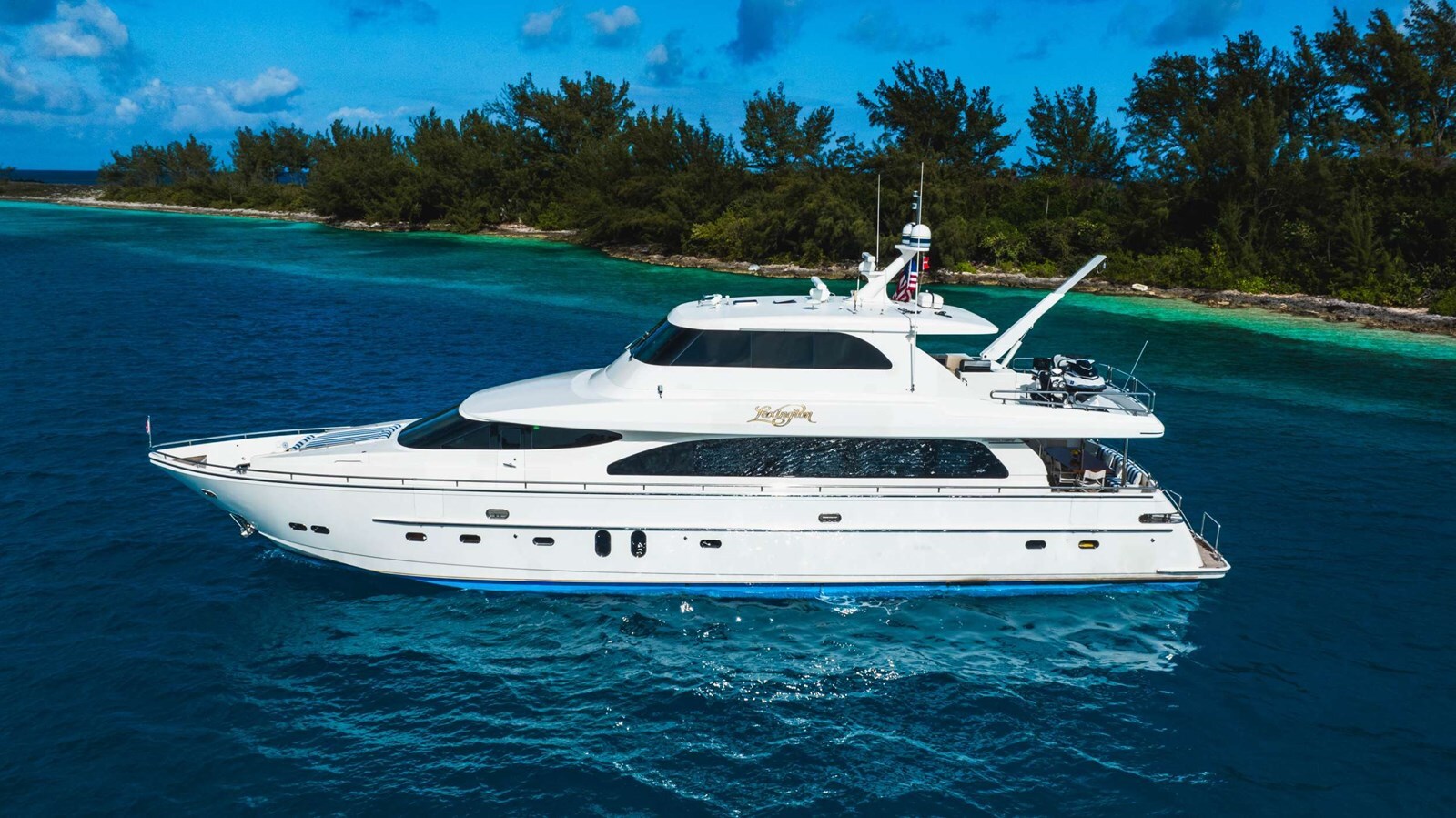 2006-horizon-yacht-85-674fb4