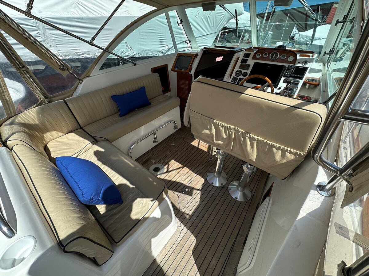 2006-hunt-yachts-29-5-00a2de