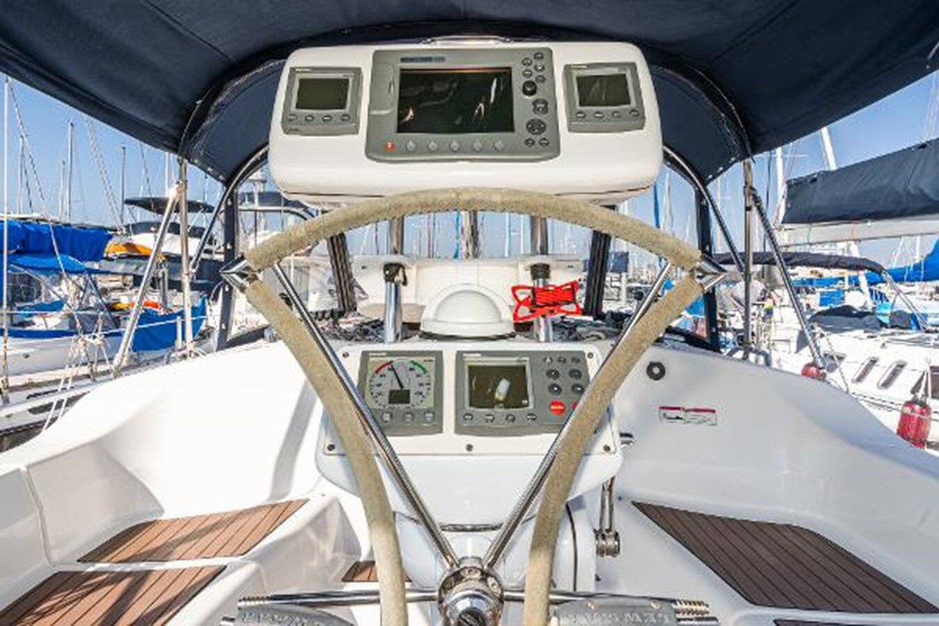 2006-hunter-38-448d08