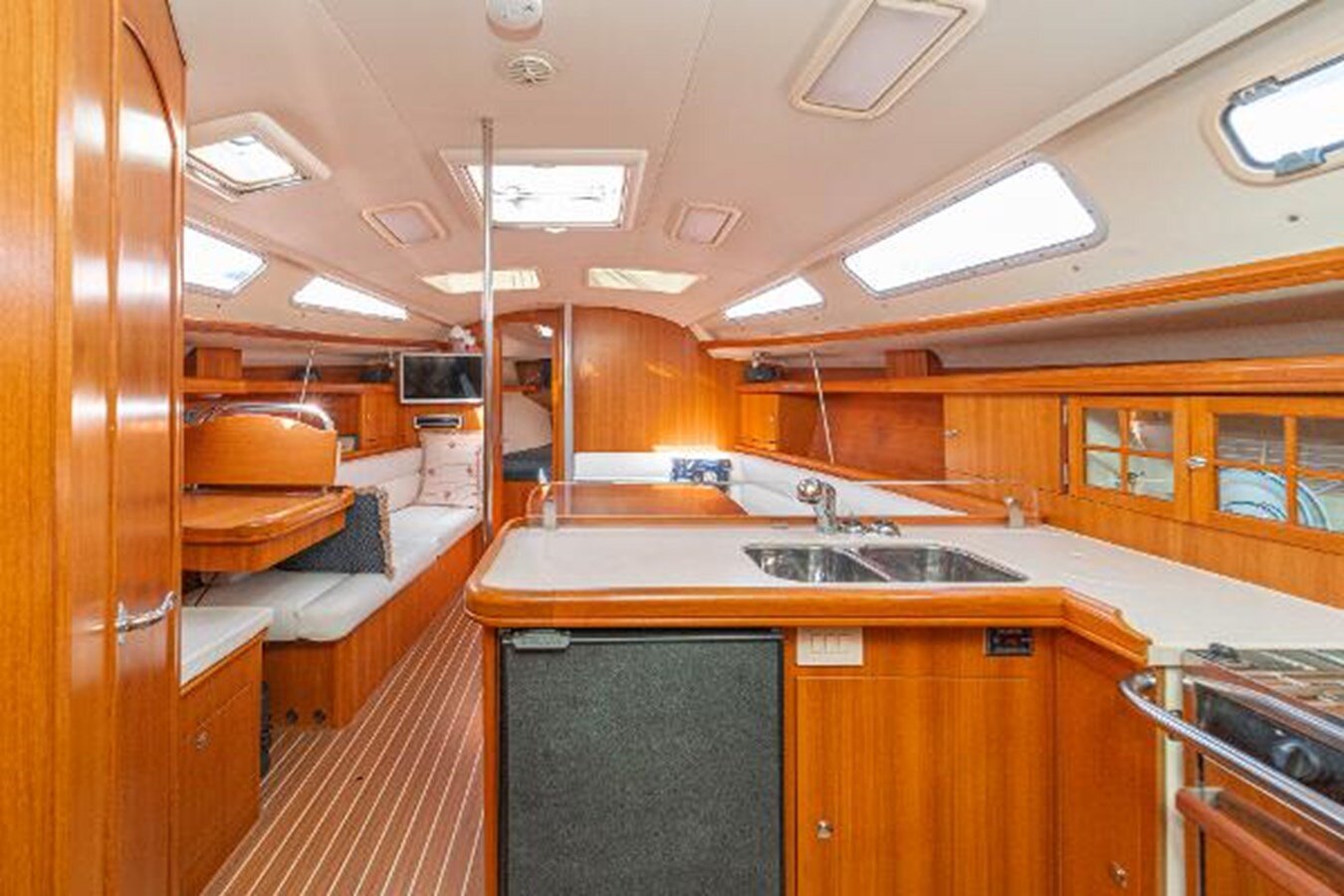 2006-hunter-38-448d08