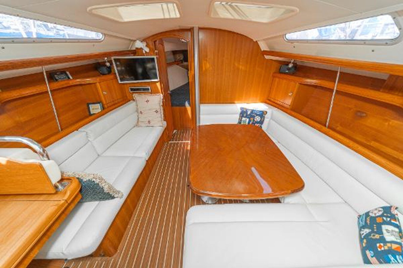 2006-hunter-38-448d08