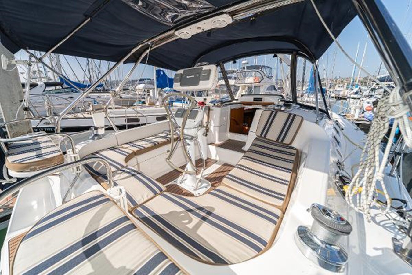 2006-hunter-38-448d08