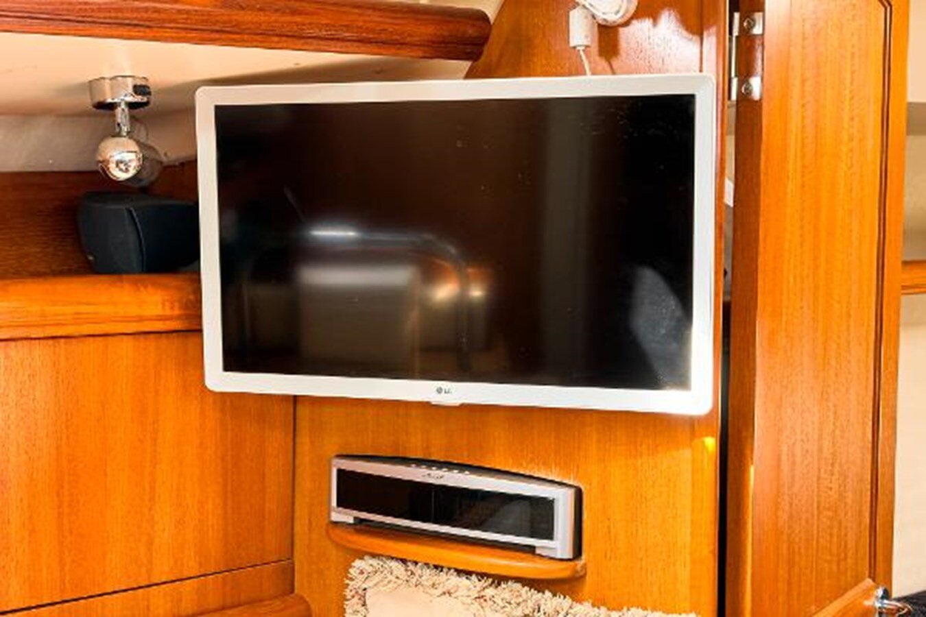 2006-hunter-38-448d08