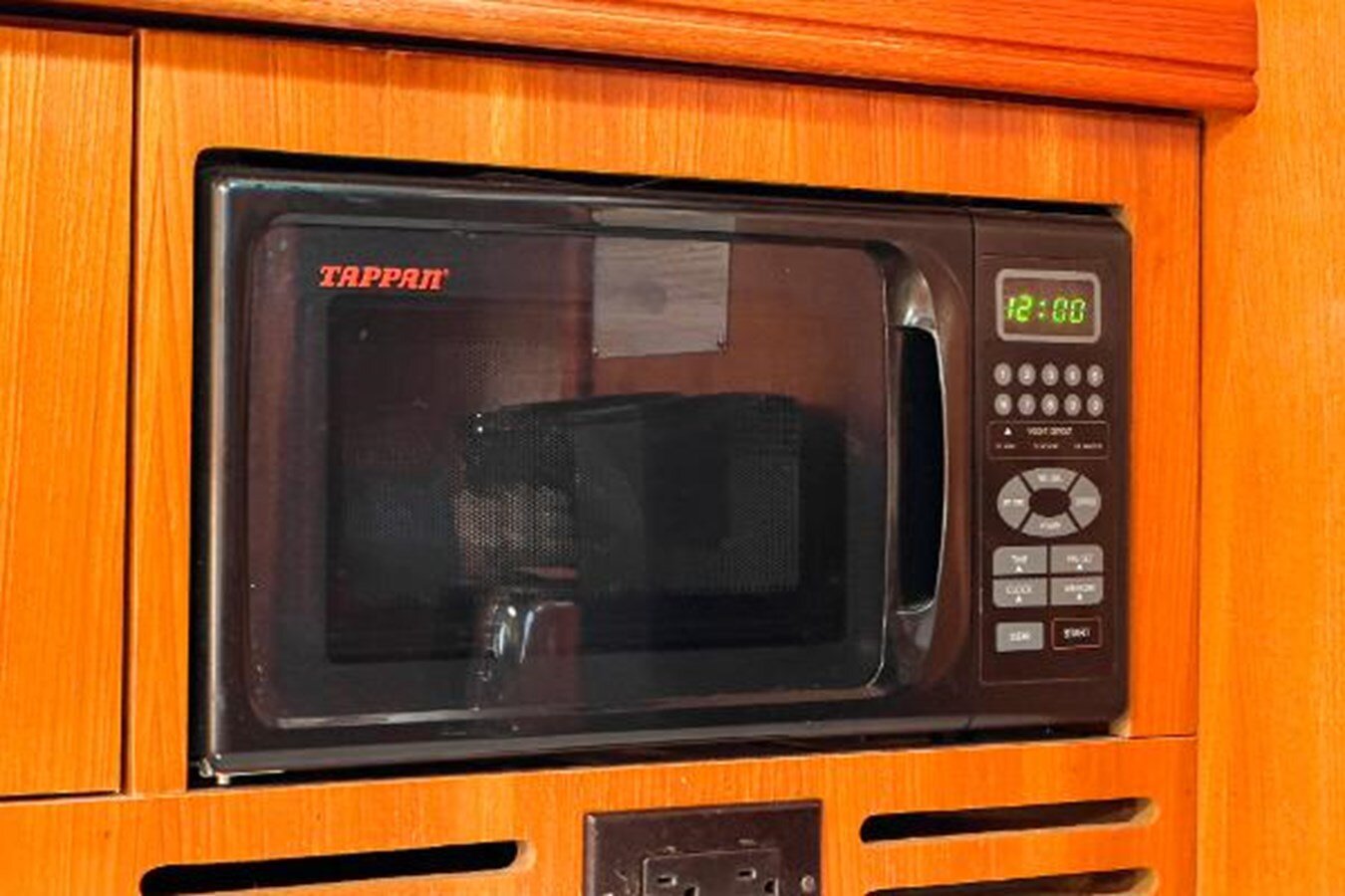 2006-hunter-38-448d08