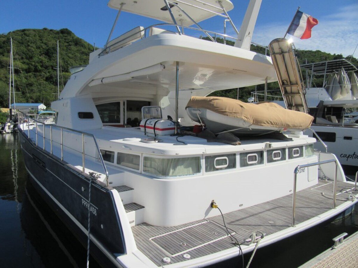 2006-lagoon-42-9-f3745c