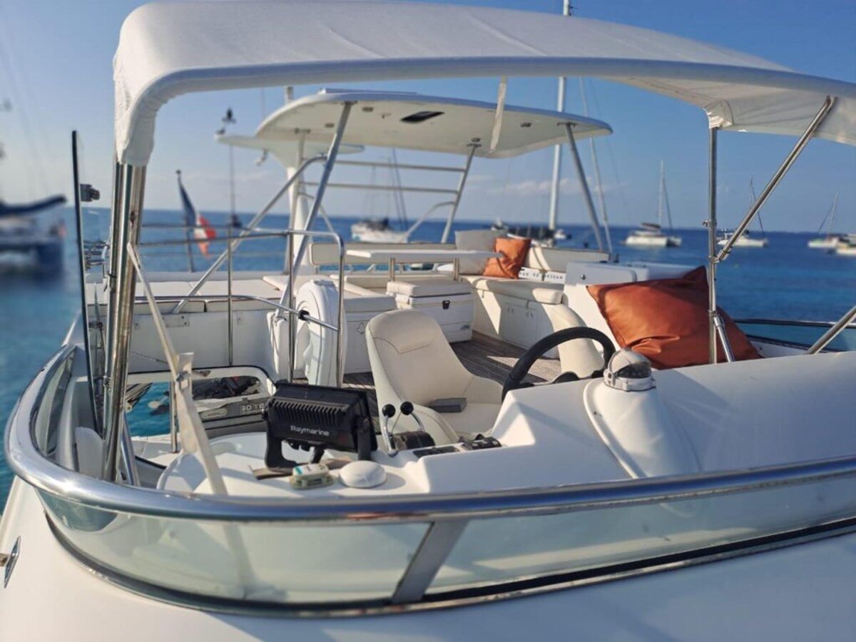 2006-lagoon-42-9-f3745c