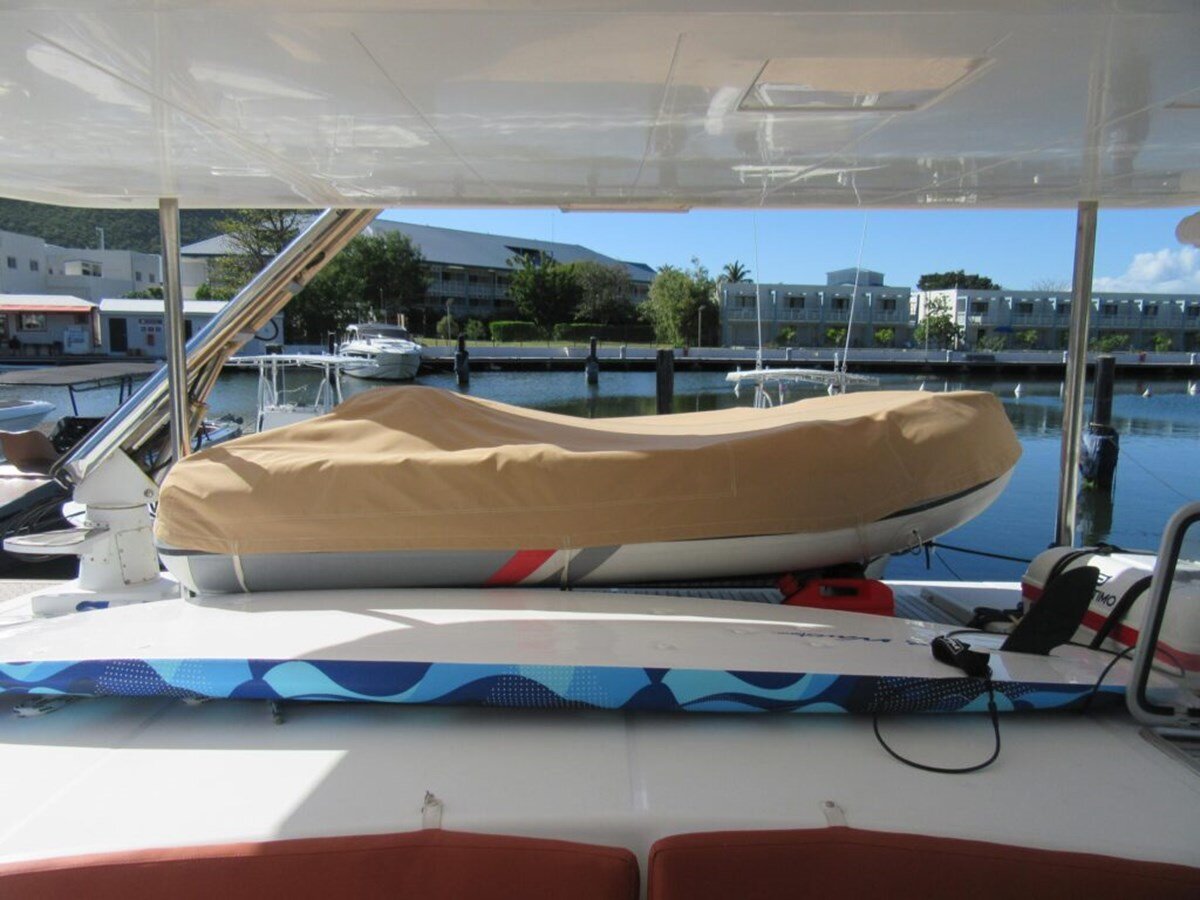 2006-lagoon-42-9-f3745c