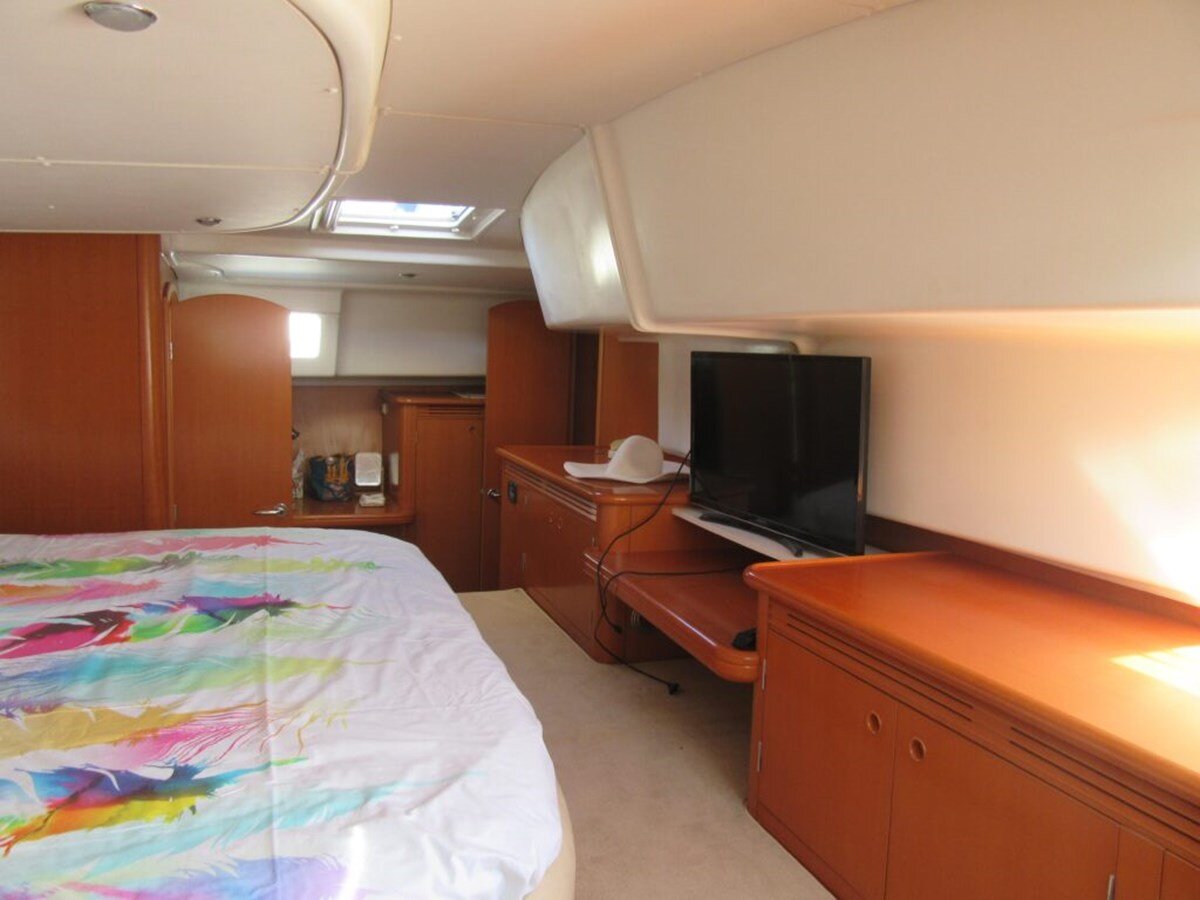 2006-lagoon-42-9-f3745c