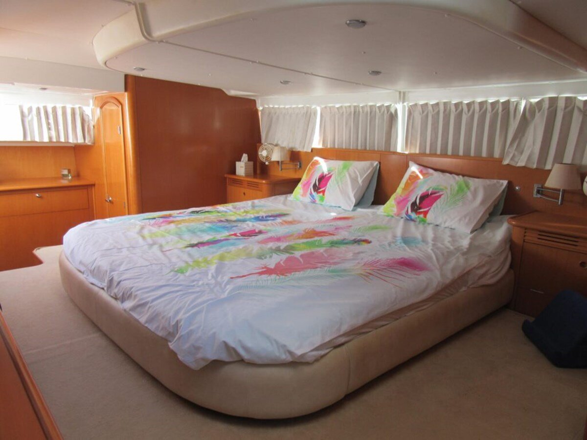 2006-lagoon-42-9-f3745c