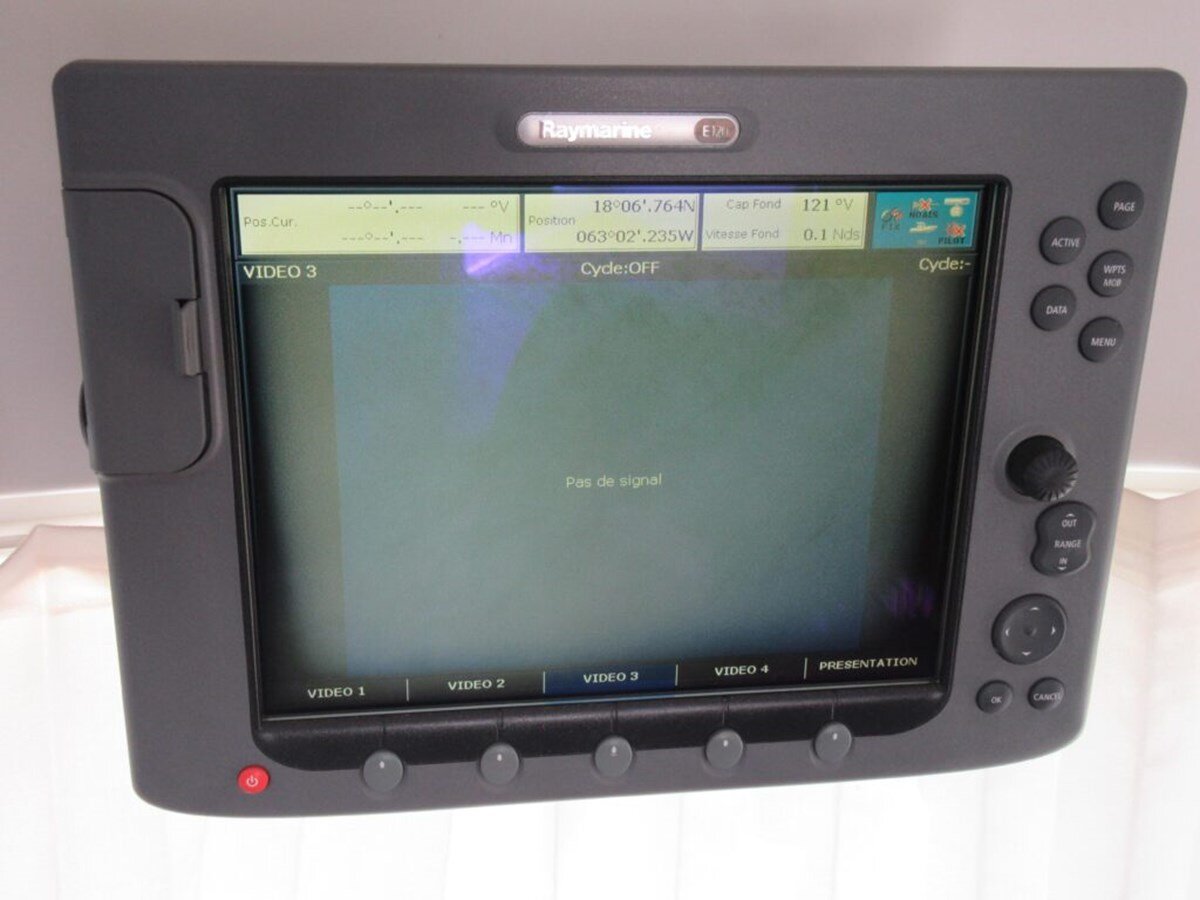 2006-lagoon-42-9-f3745c