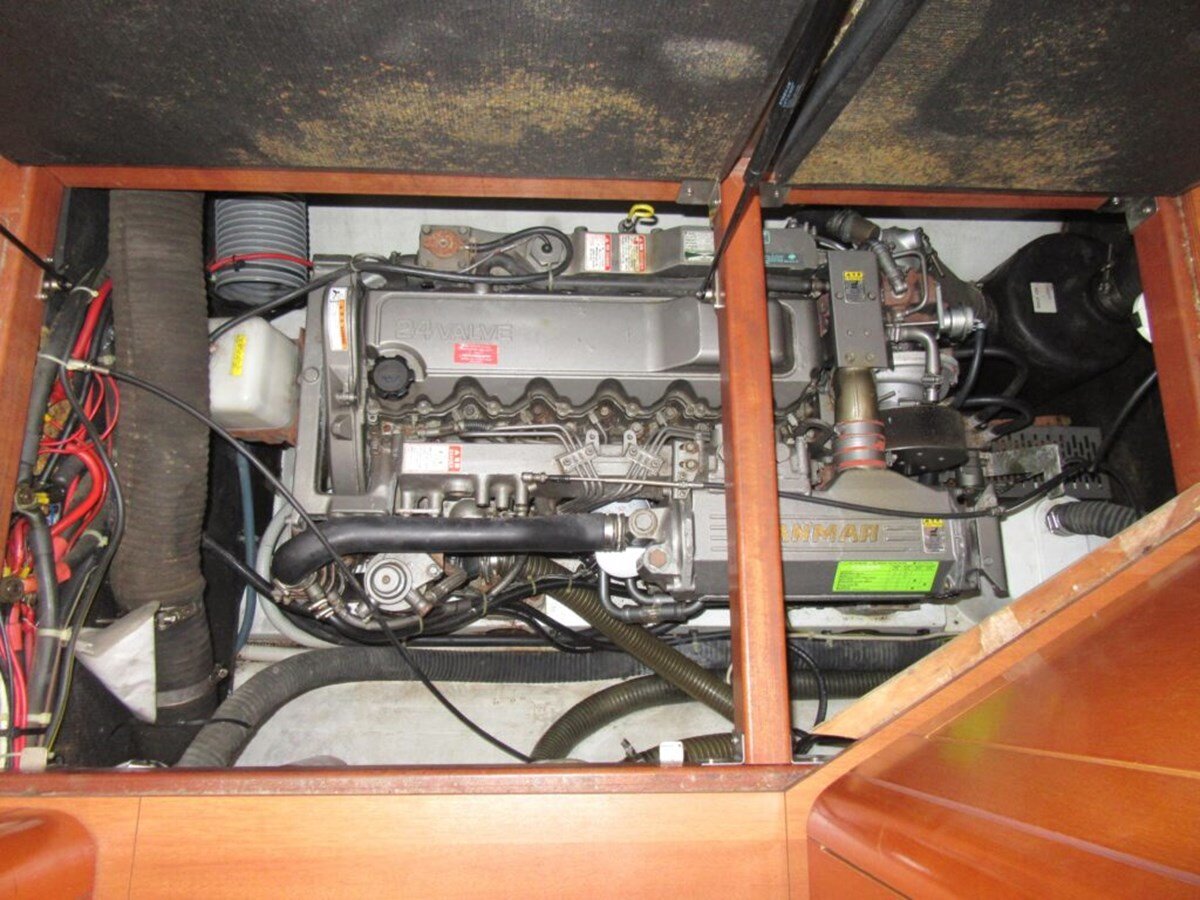 2006-lagoon-42-9-f3745c