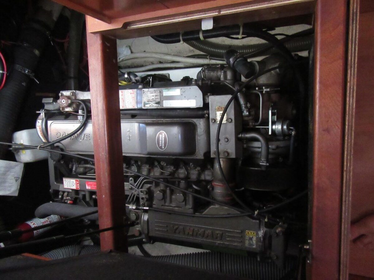 2006-lagoon-42-9-f3745c