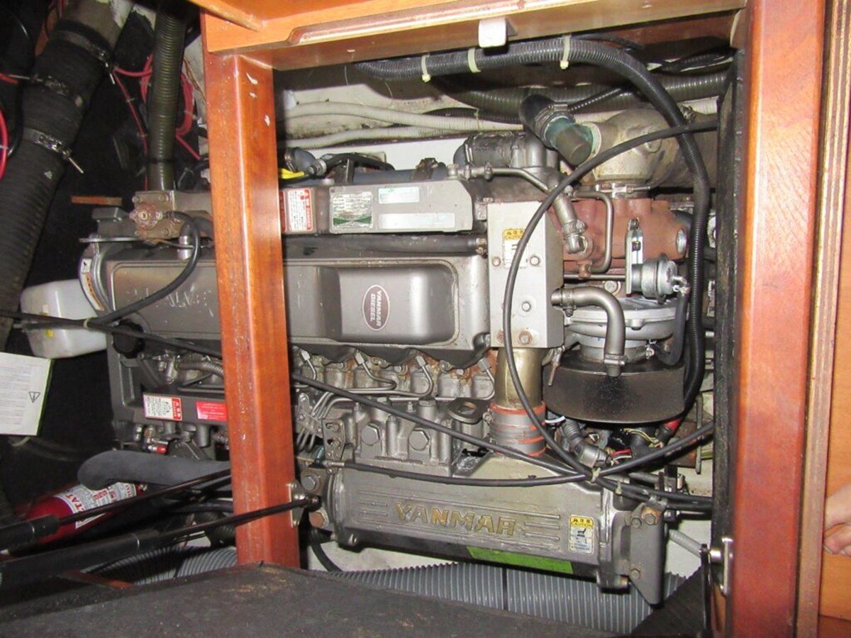 2006-lagoon-42-9-f3745c