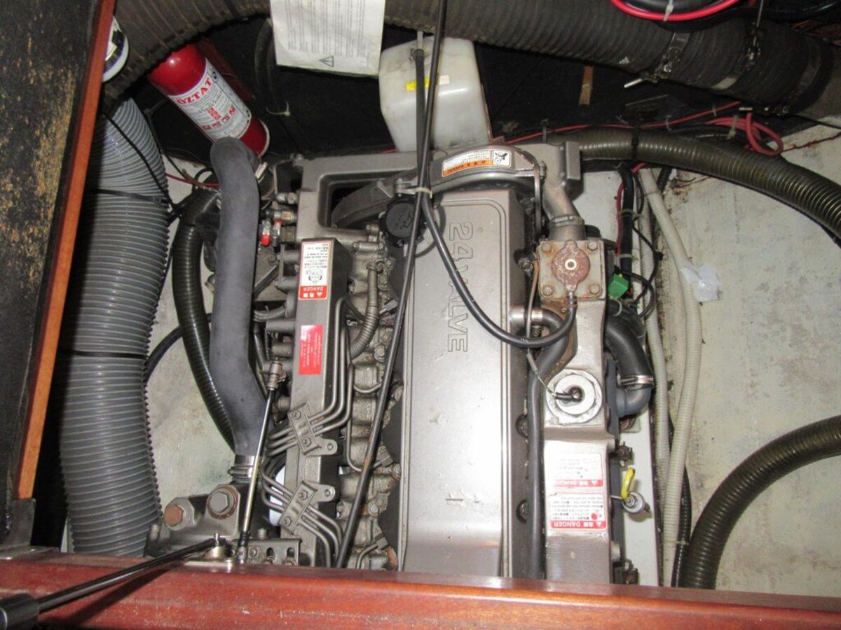 2006-lagoon-42-9-f3745c