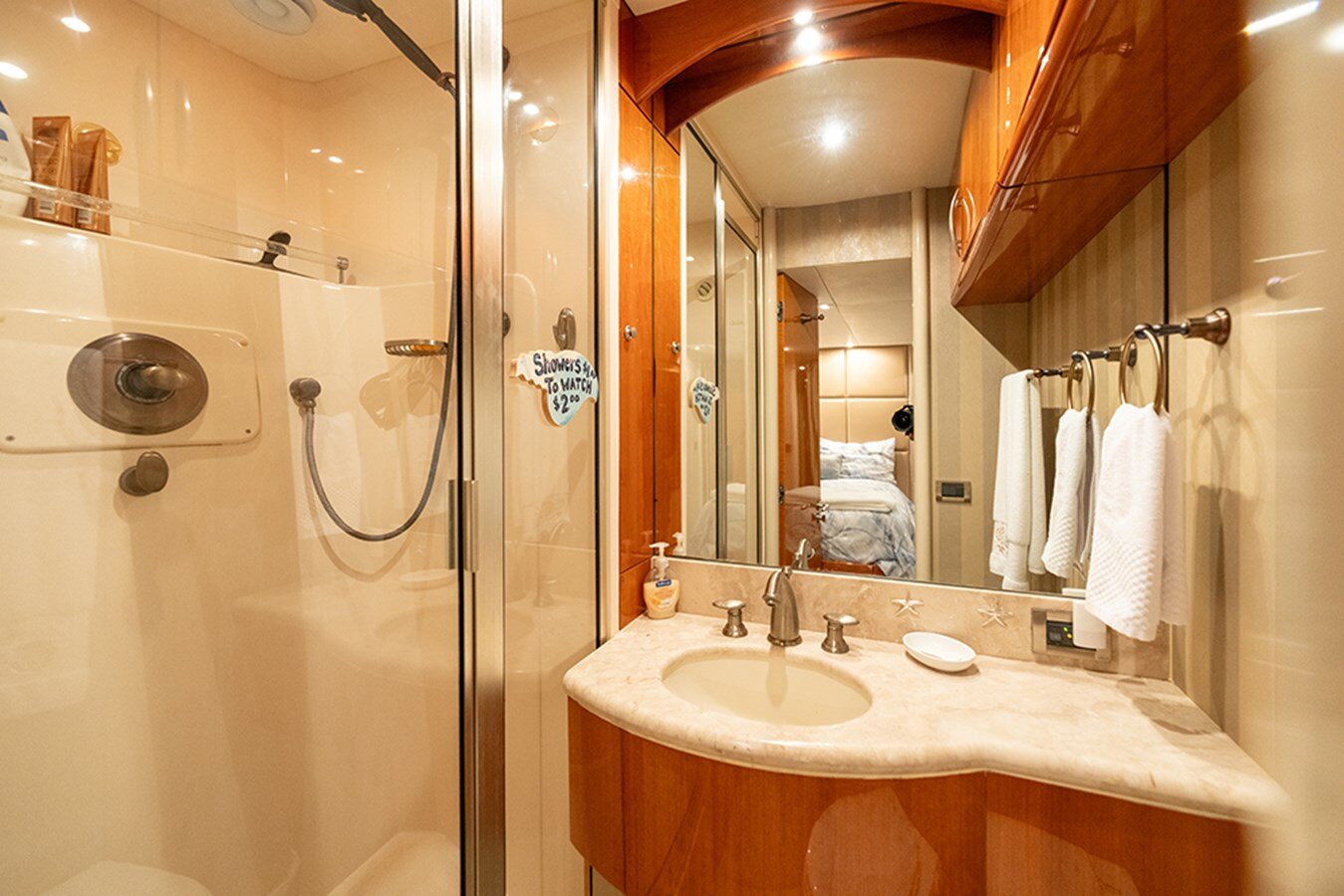 2006-lazzara-68-8dda9b