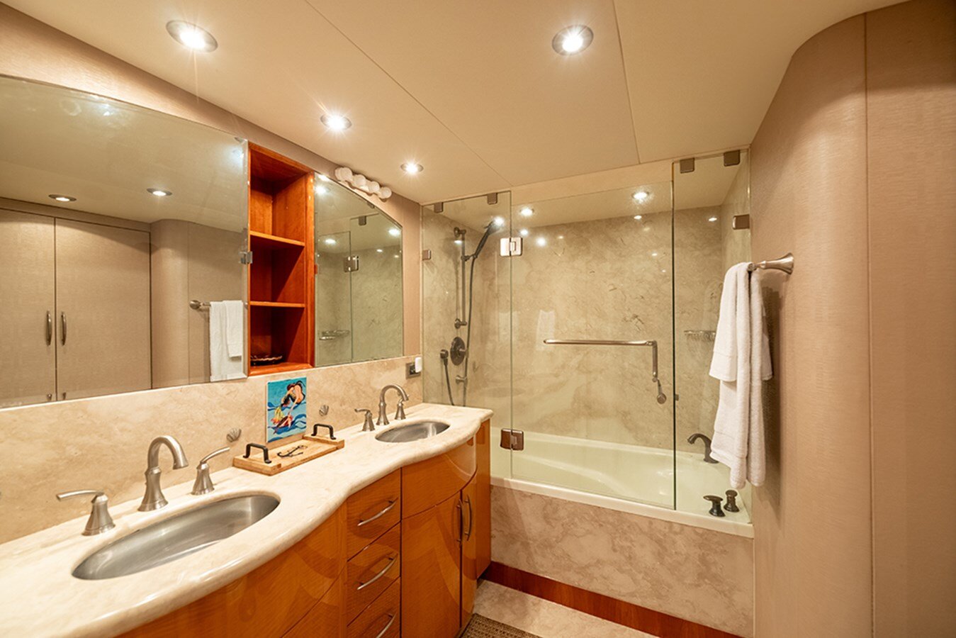 2006-lazzara-68-8dda9b