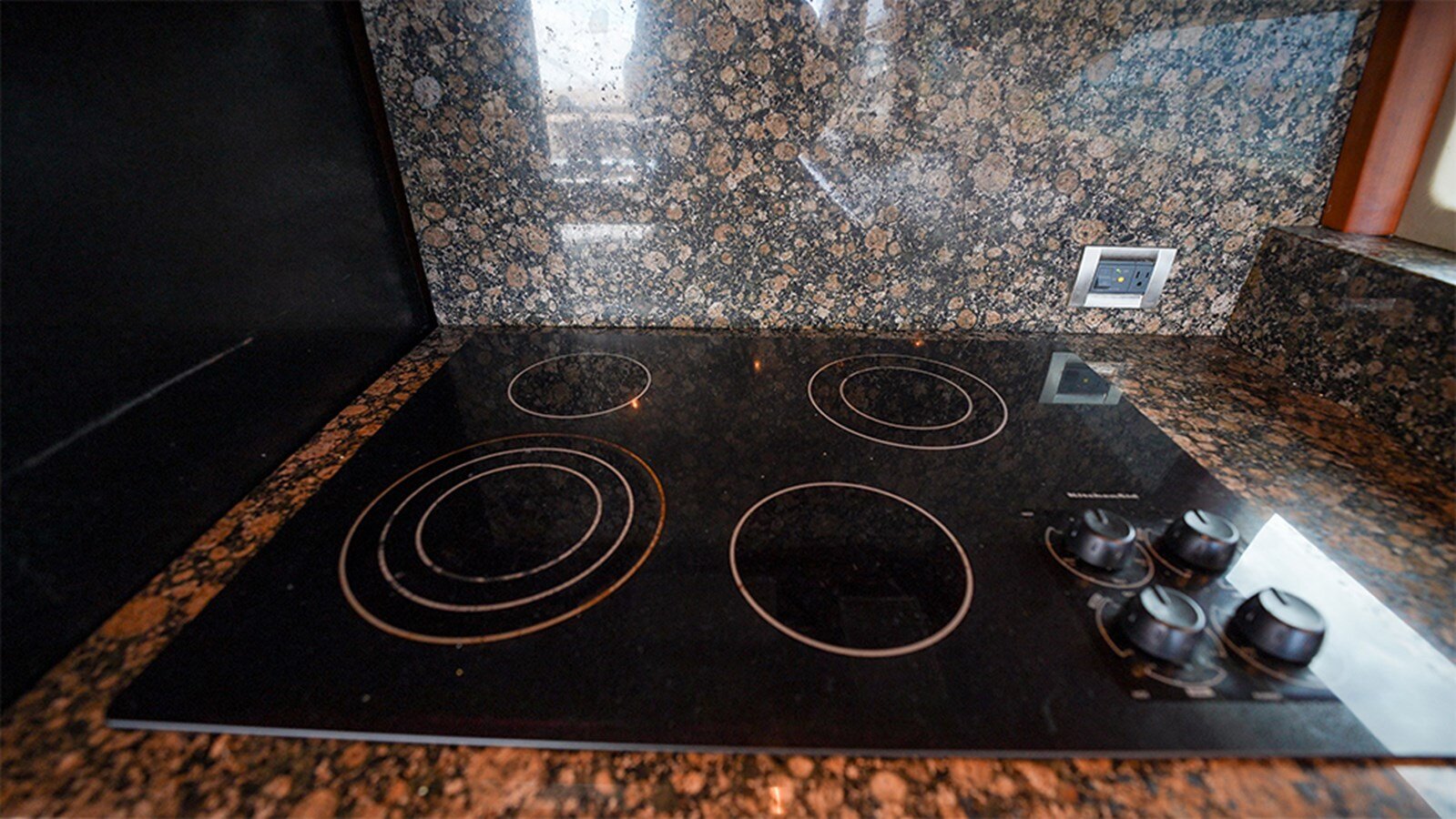 2006-lazzara-68-8dda9b