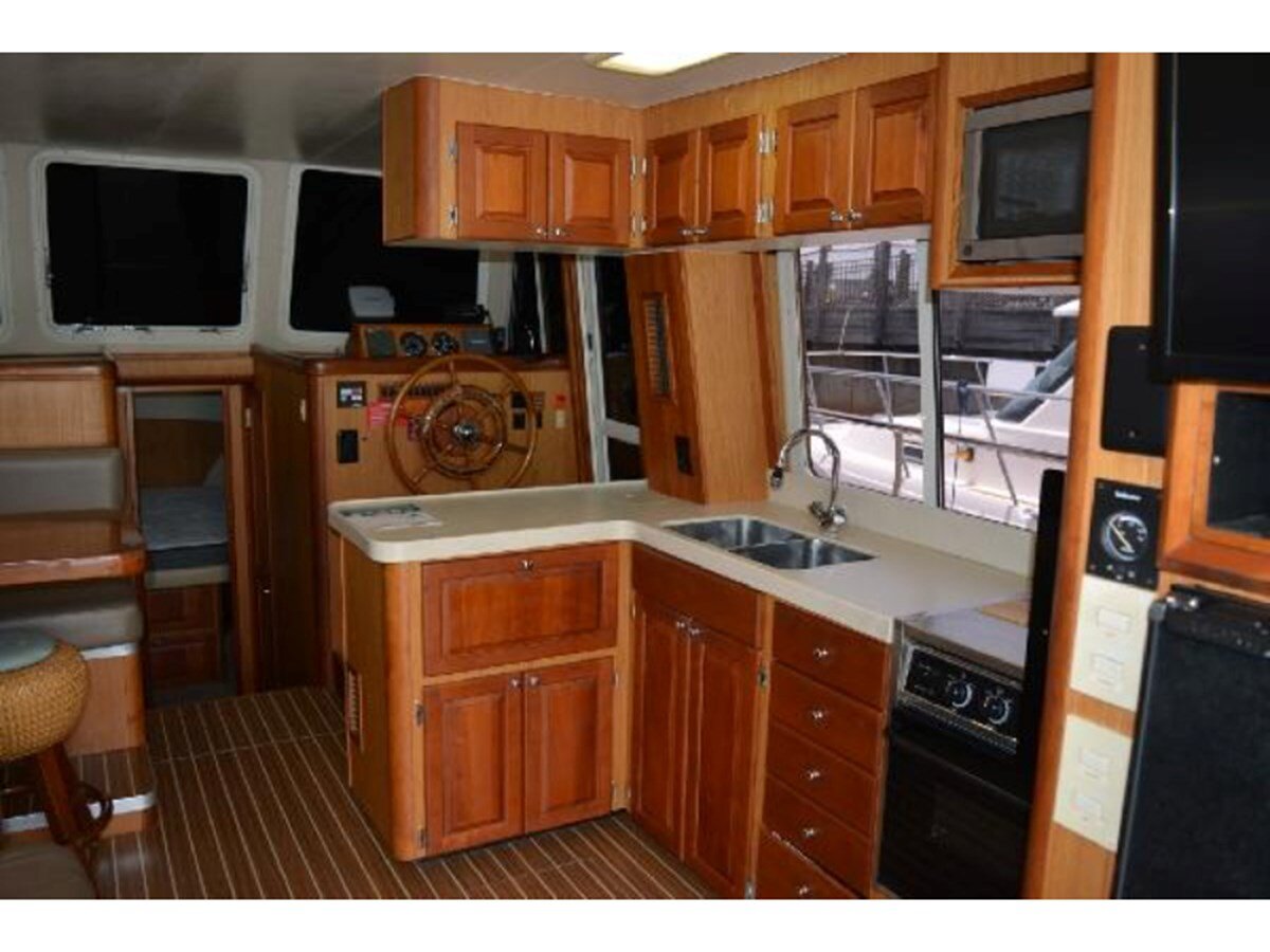 2006-mainship-41-4-395ec3