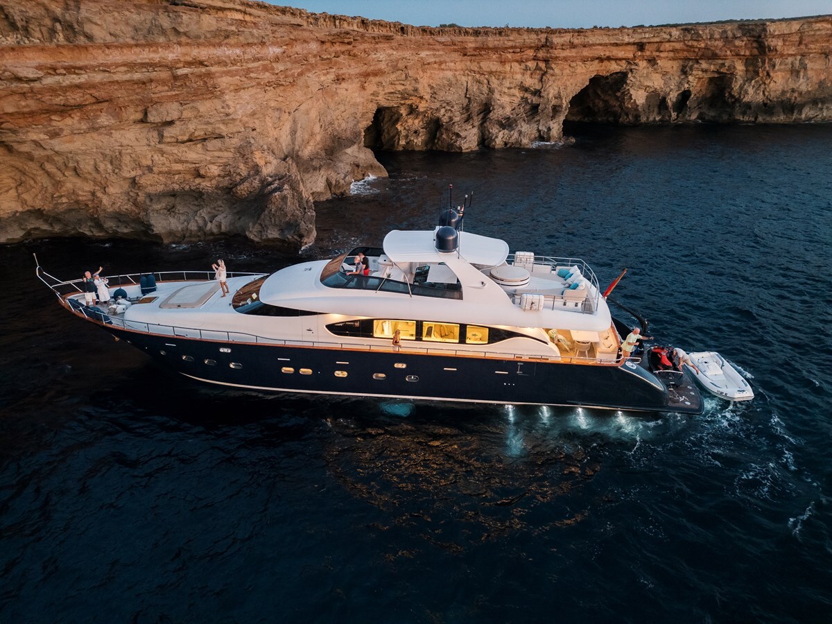 2006-maiora-93-7-9695b0