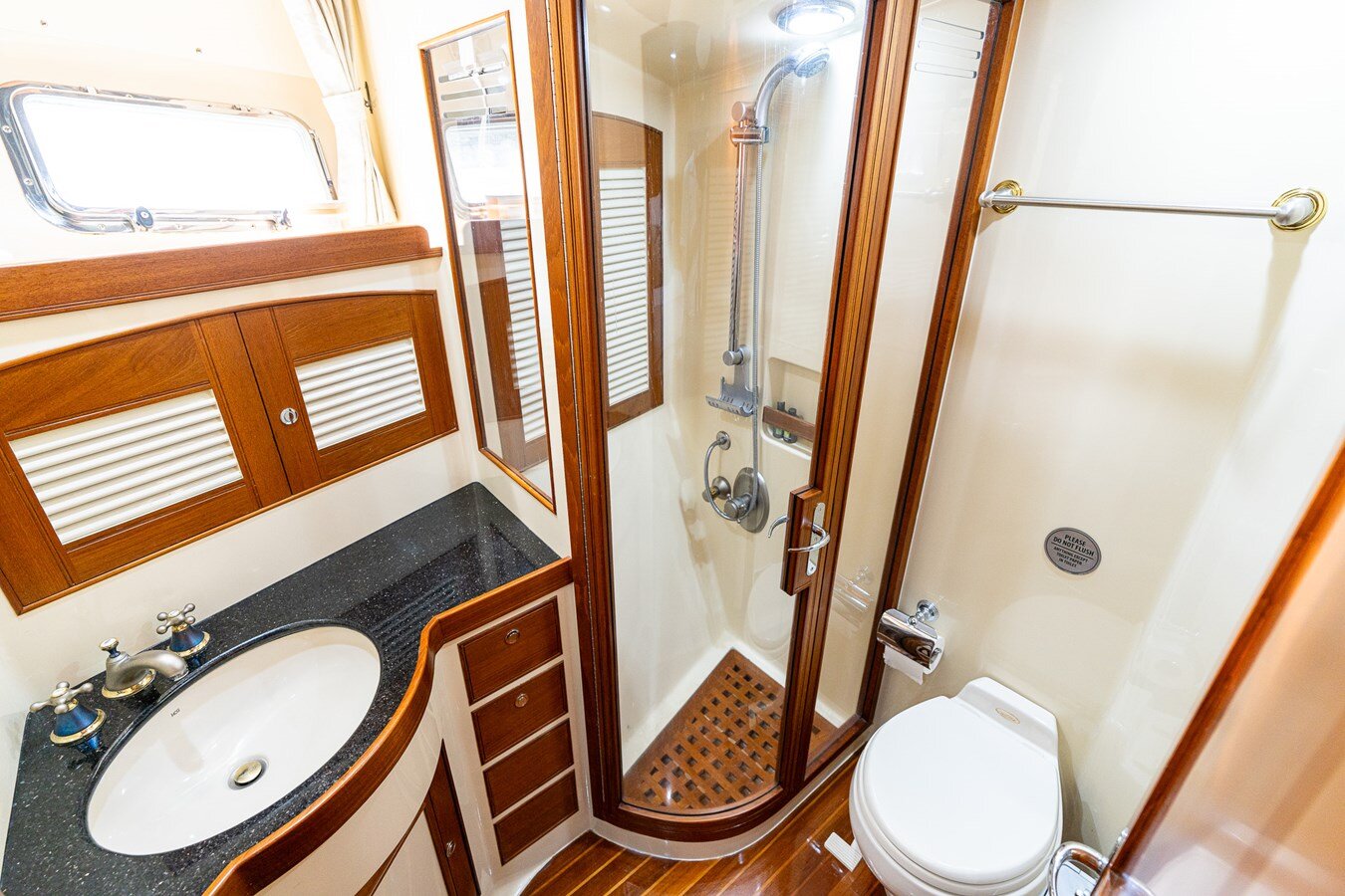 2006-marlow-61-10-bed036