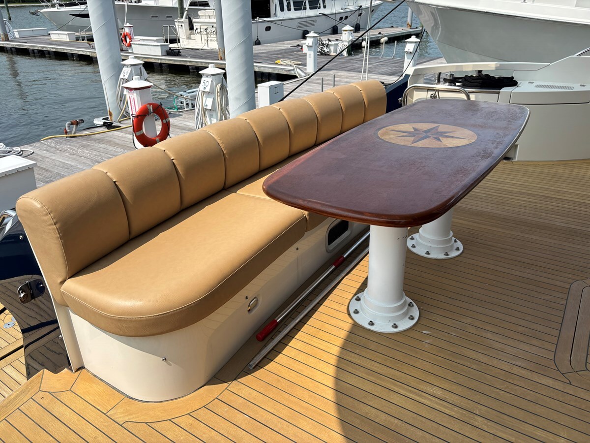 2006-marquis-65-ecb42a