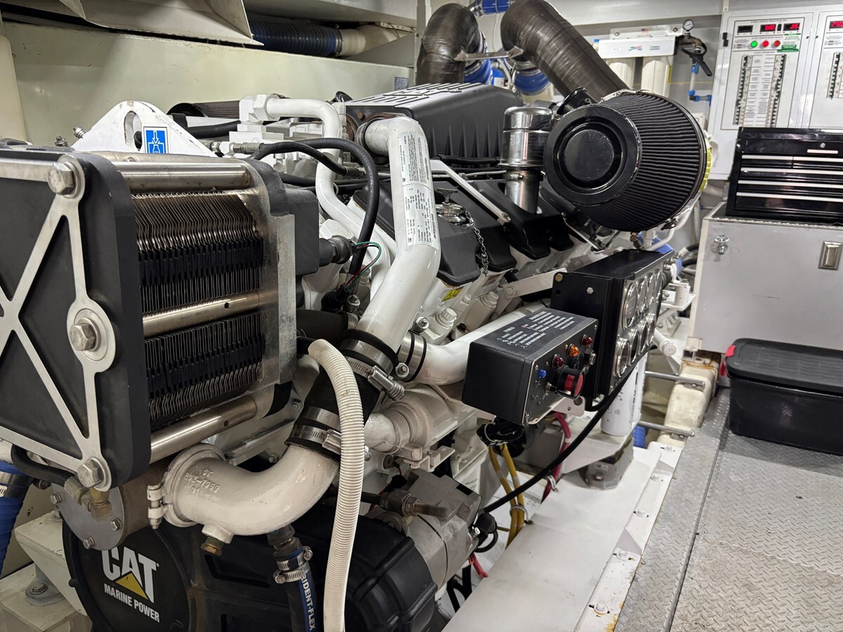 2006-marquis-65-ecb42a